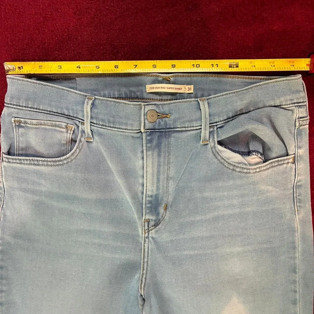 Levis 720 High Rise Super Skinny Jeans Light Wash Blue 31x30 Vintage Y2K 2000s